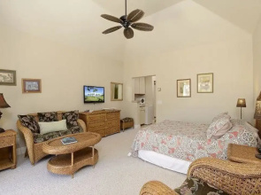 Grand Champions 8 - Two Bedroom Condo