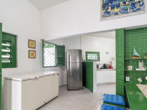House w. 5-br and Pool 200m From the Beach Fpl0228