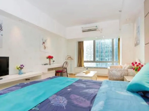 Yoyo Wales Apartment