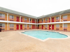 OYO Hotel San Antonio Lackland near Seaworld