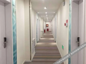 7 Days Inn Urumqi Midong Middle Road Shenhua Mining Bureau Branch