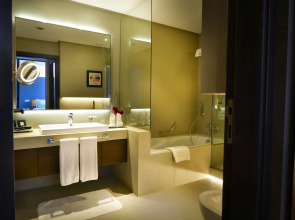 Отель 72 Sharjah