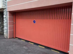 joli F2 46m2 menton centre, balcon,parking