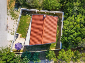 Urban and quiet holiday house Bianca