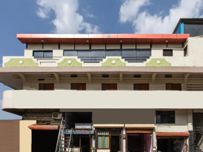 SPOT ON 27860 Hotel Apple Tree