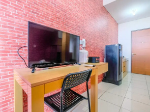 Cozy and Simple Studio at Dave Apartment