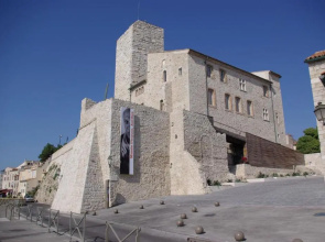 Grand Studio Azur Avec Terrasse - Vieil Antibes