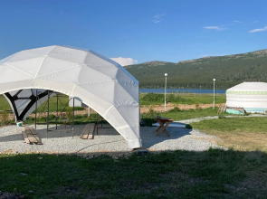 Юмарт озеро Талкас База семейного отдыха