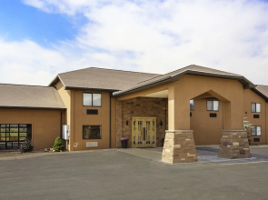 Red Sands Hotel
