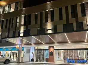 J Hotel