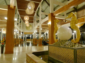 Pearl Laguna Resort