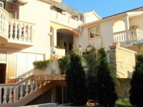 Apartments Katičin