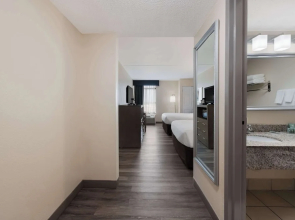 Comfort Inn Coliseum & Convention Center