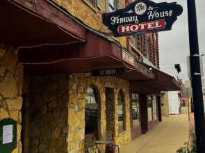 Fenway House Hotel