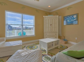 Dune Our Thing by Meyer Vacation Rentals