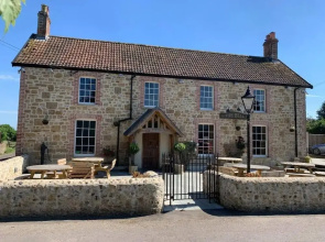 The Bell Broadway