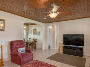 Papas Place by Oak Island Accommodations