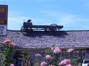 Budget Host Frontier Inn