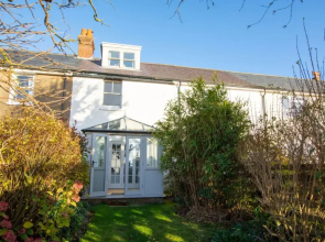 Holiday Home Fairlight Coastguard