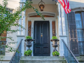 Justine Inn Savannah