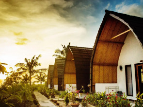 Penida Sunset Ocean View Bungalows