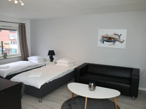 Fastliving Apartment Hotel