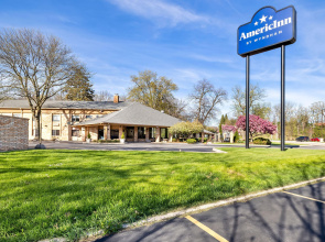 AmericInn by Wyndham Delafield-Waukesha-Milwaukee