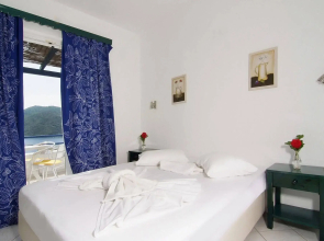 Nafsika Sea View Apartments