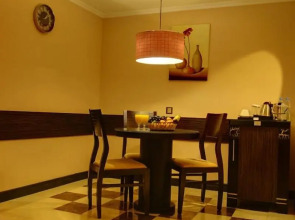 Sharjah Palace Hotel