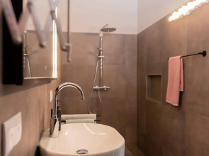 Villa Black Pearl - Stylish 3 bedroom villa with ocean views and daily maid service