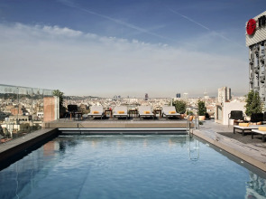 Отель NH Collection Barcelona Gran Calderón