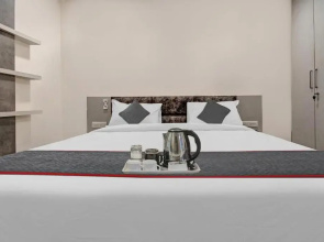 Townhouse OAK Hotel Rudra