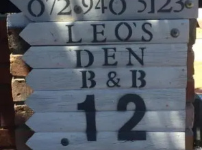 Leos Den