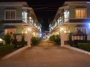 WEStay @ The Grand Nyaung Shwe, Inle Lake