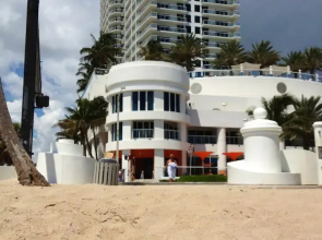 Private Residences at Q Club