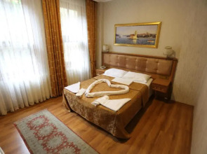 Tashkonak Studio Suites