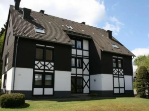 Dr Suren Strasse 13-4