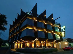 Moon Shy Kenting Boutique Hotel