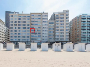 Apartment With Marina View