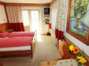 Hotel Iris