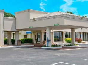 Motel 6 Conyers, GA