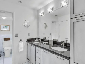 Updated Unit With Beautiful Florida Bay Sunsets 1 Bedroom Condo by RedAwning