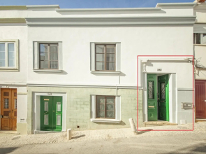A46 - Oliveira Downtown Apartment