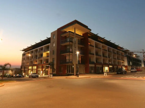 La Loggia Gateway Apartments