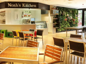 Noah's Ark Hotel & Resort