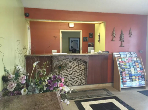 Timberland Inn & Suites