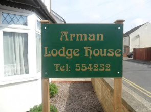 Arman Lodge House