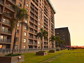 Westpoint Apartments by WeStay