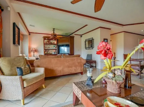 CR Luxury Del Mar 4Q 2 Bdrm