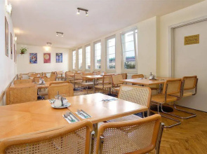 Hotel Meda - Art of Museum Kampa